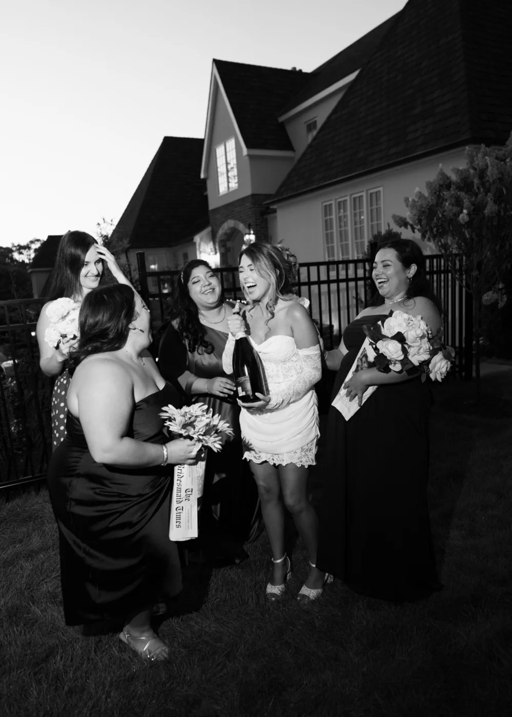 ENGAGEMENT PARTY MOMENT