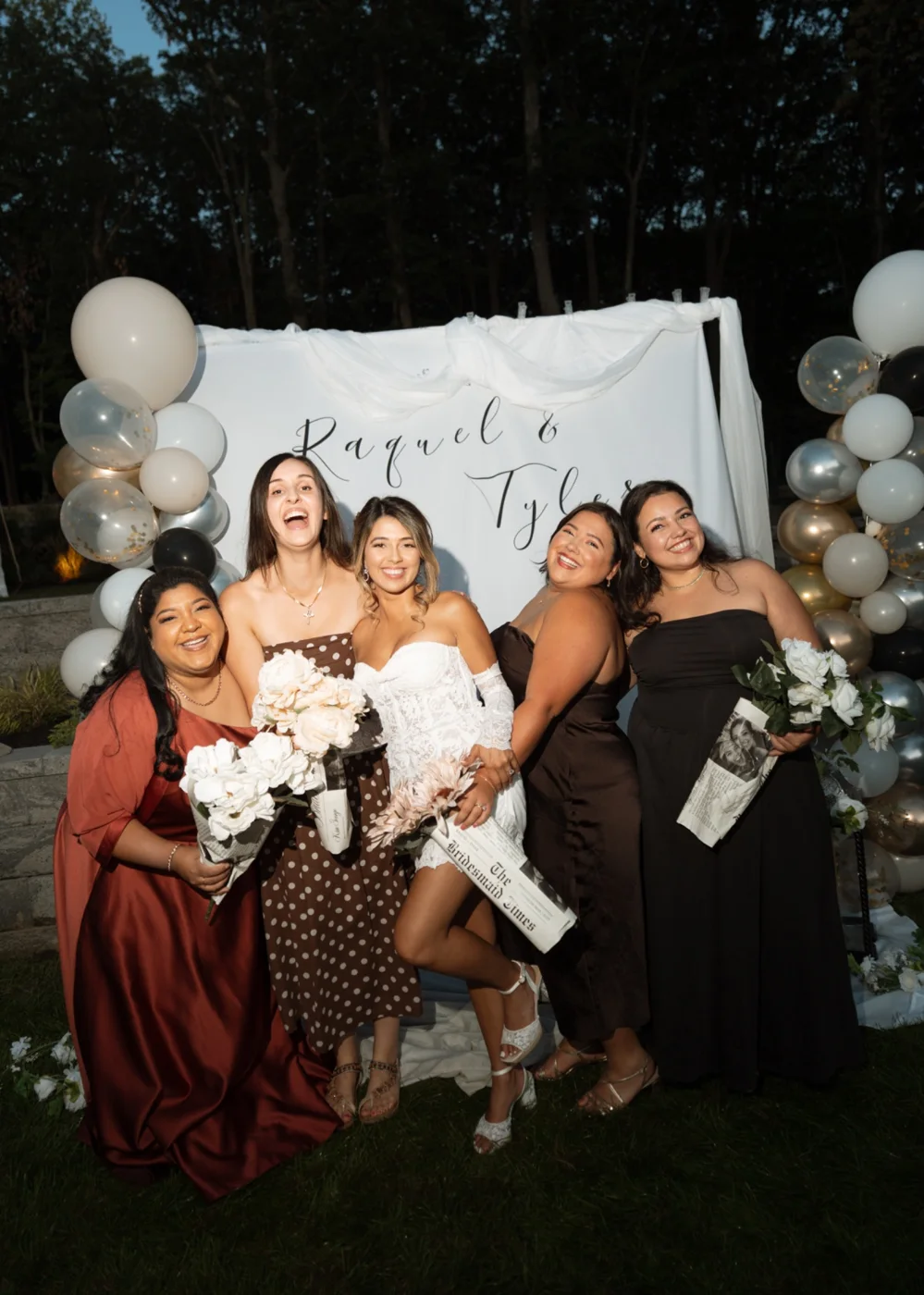 ENGAGEMENT PARTY MOMENT